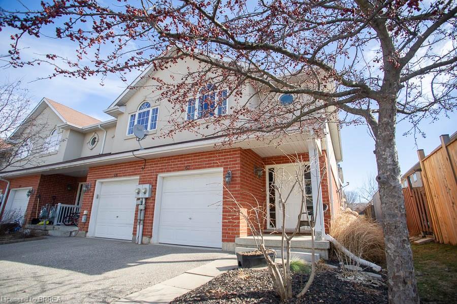 67-20 Mcconkey Crescent Property Photo 2