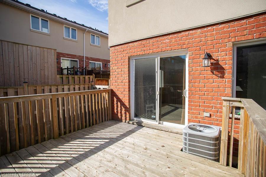 67-20 Mcconkey Crescent Property Photo 24