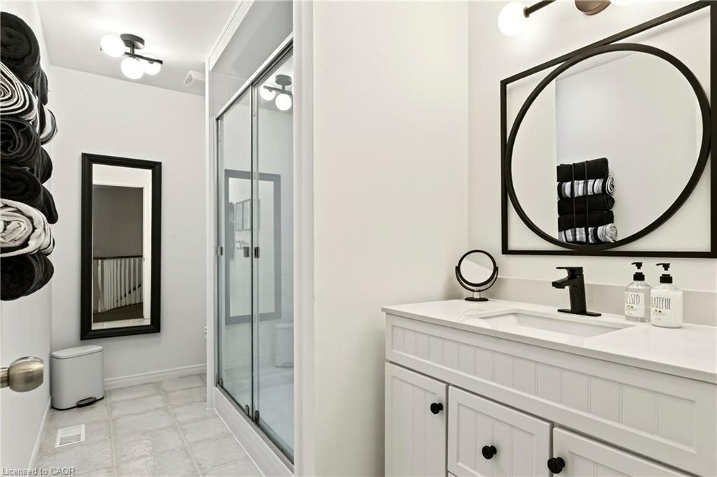 18 Pelham Drive Property Photo 30