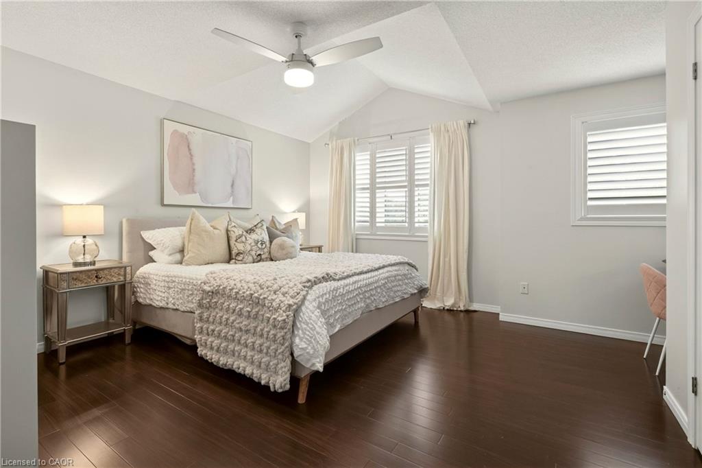 18 Pelham Drive Property Photo 31