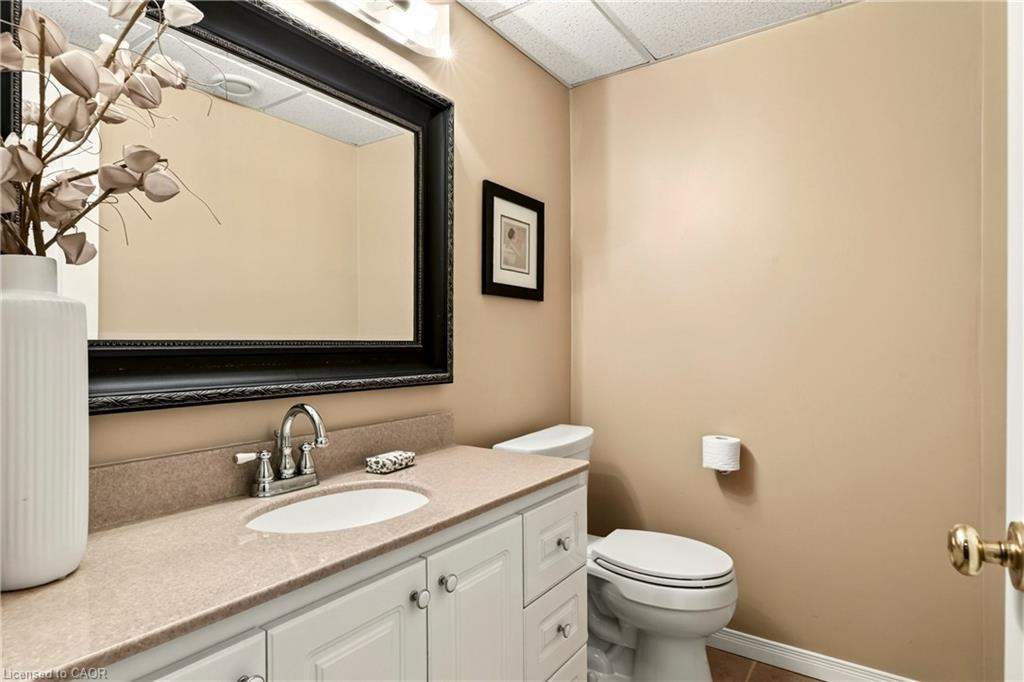 18 Pelham Drive Property Photo 37