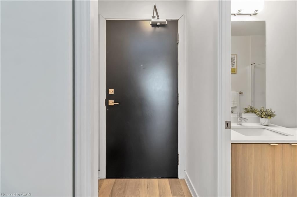 D422-5220 Dundas Street Property Photo 3