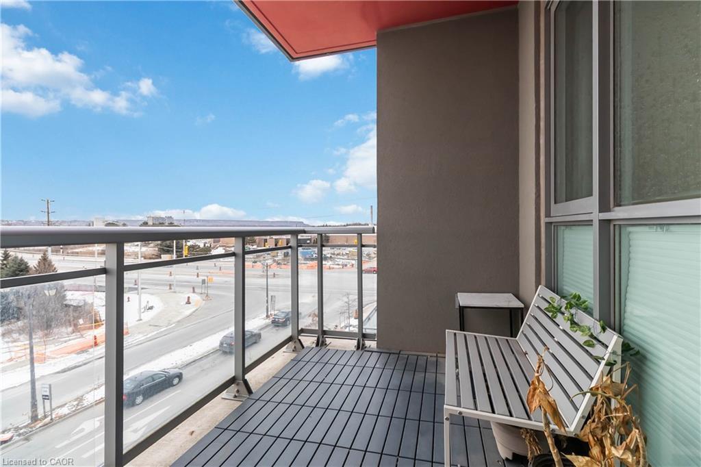 D422-5220 Dundas Street Property Photo 9