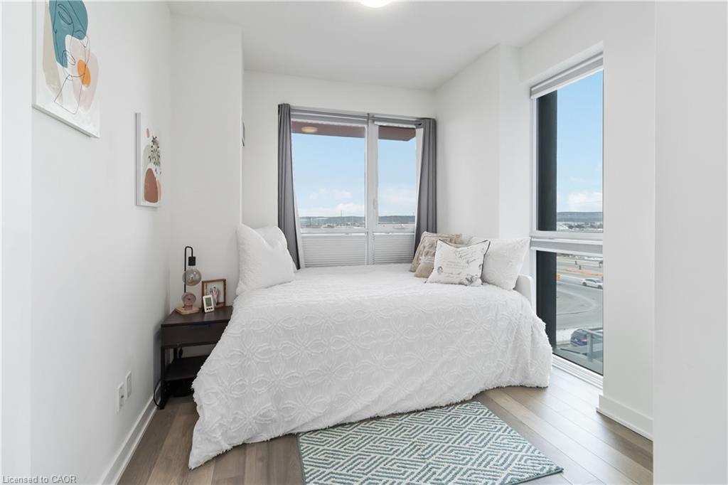 D422-5220 Dundas Street Property Photo 10