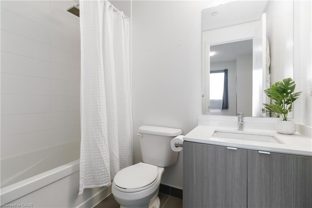 D422-5220 Dundas Street Property Photo 12