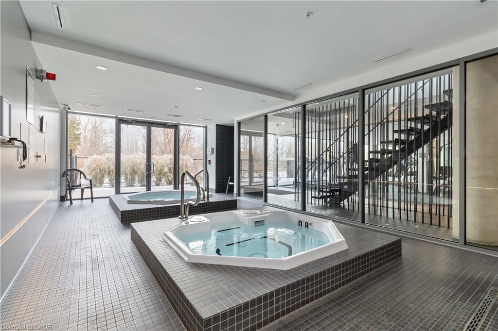 D422-5220 Dundas Street Property Photo 15