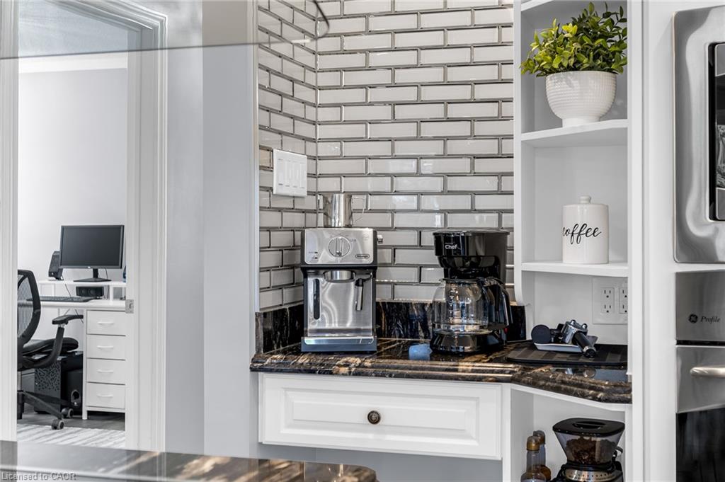21 Samuel Road Property Photo 12