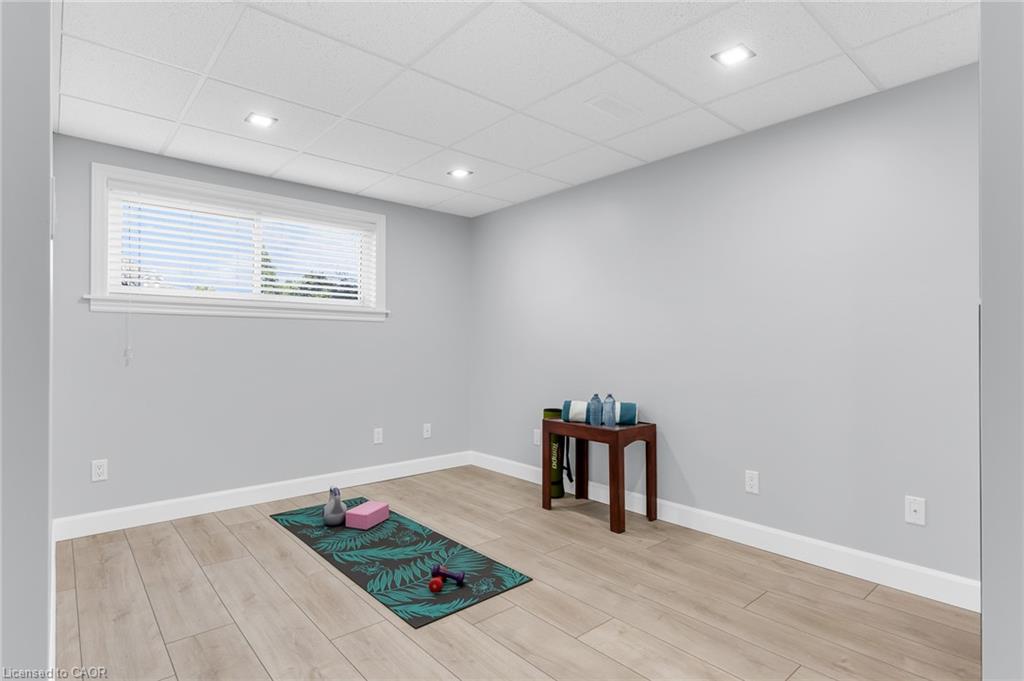 21 Samuel Road Property Photo 26