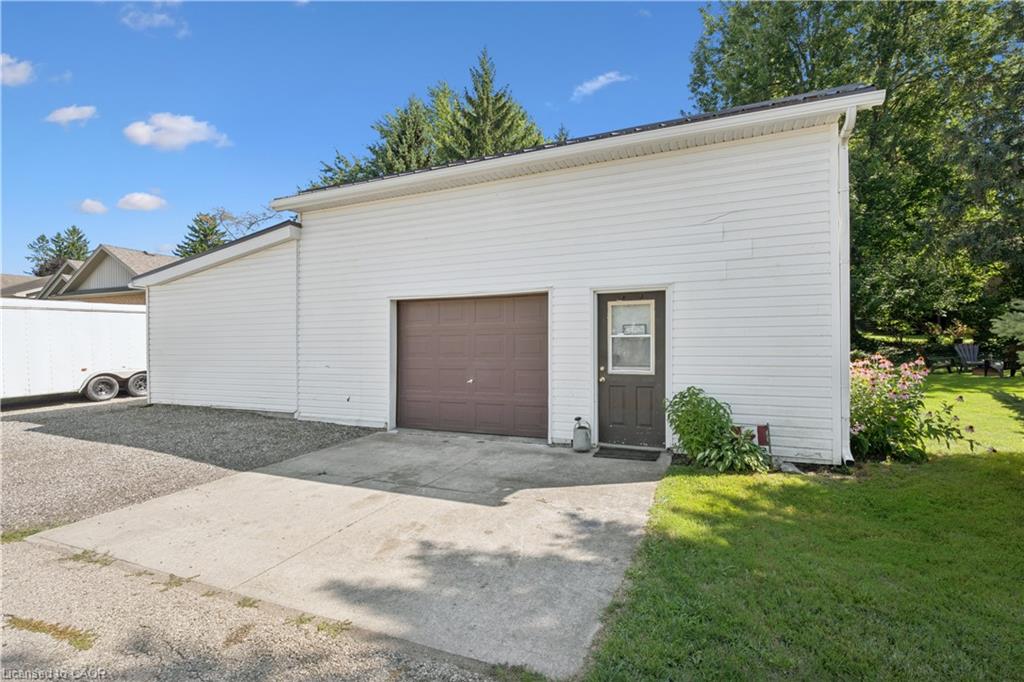 3659 Nafziger Road Property Photo 26