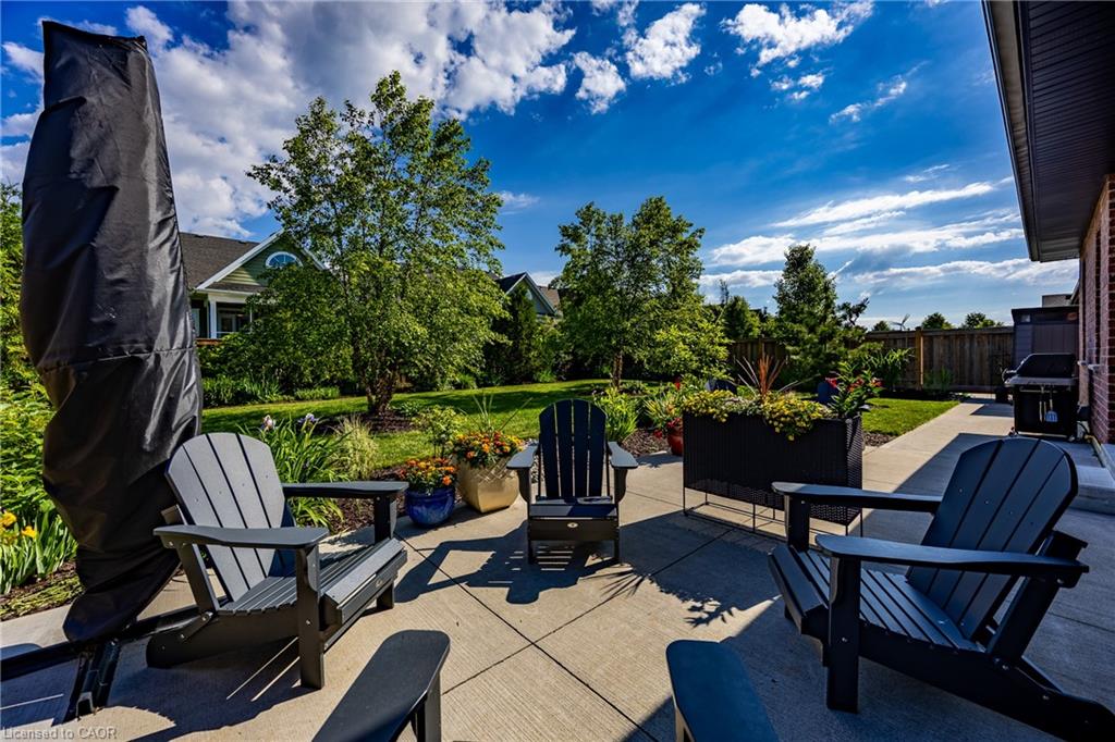 139 New Lakeshore Road Property Photo 5