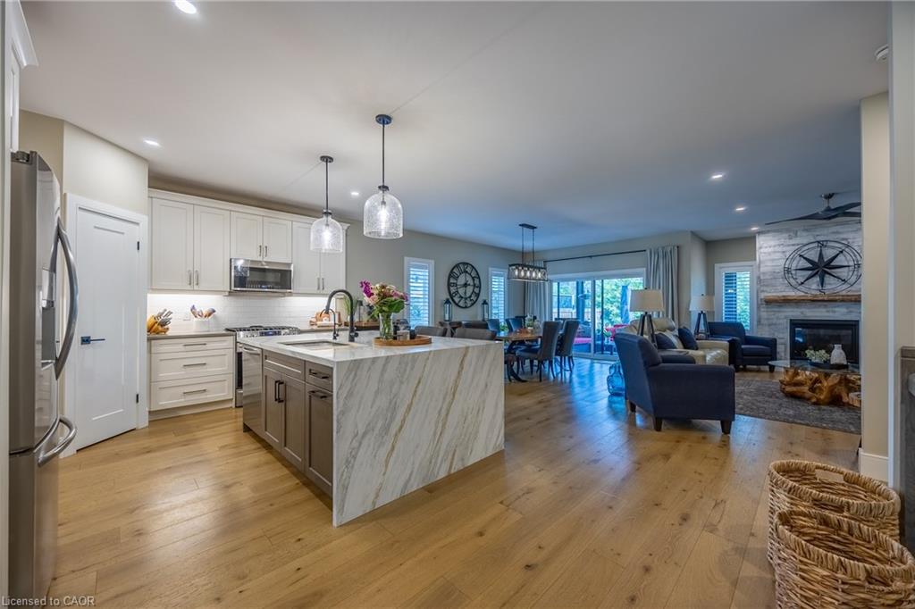139 New Lakeshore Road Property Photo 16