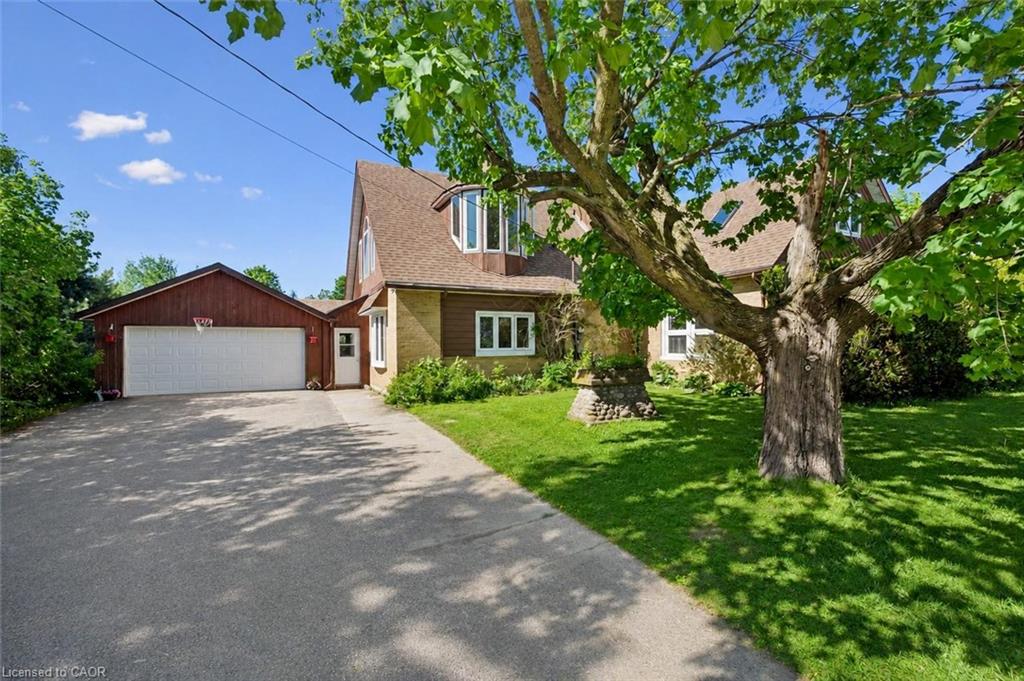 6594 Forestell Road Property Photo 1