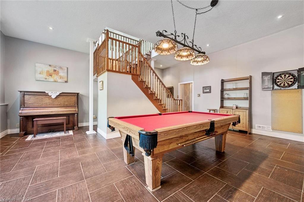 6594 Forestell Road Property Photo 11