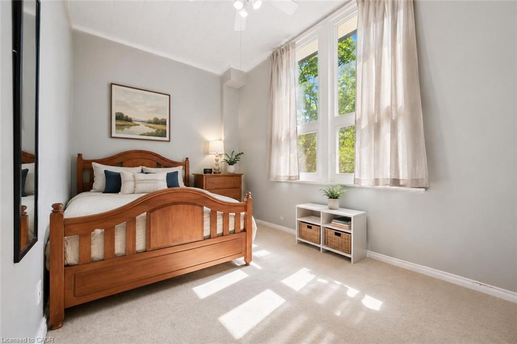 6594 Forestell Road Property Photo 15