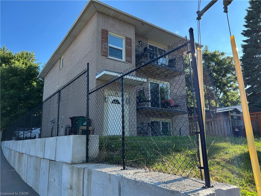 35 Mill Street Property Photo 4