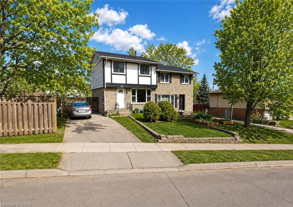 152 Woodside Avenue Property Photo 1