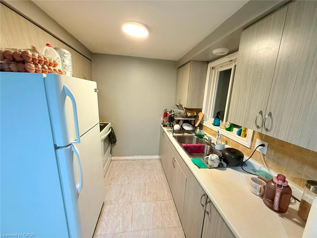 152 Woodside Avenue Property Photo 4