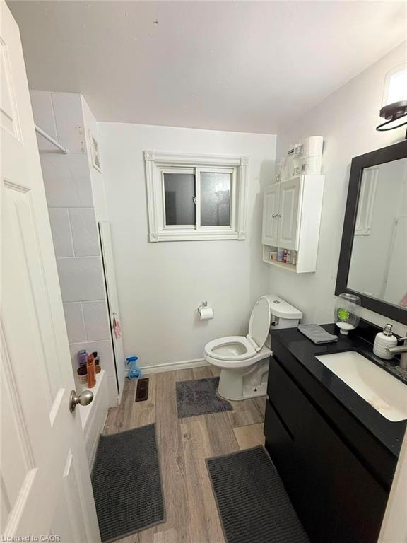 152 Woodside Avenue Property Photo 7