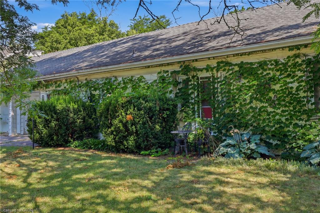 356 Thompson Road Property Photo 5