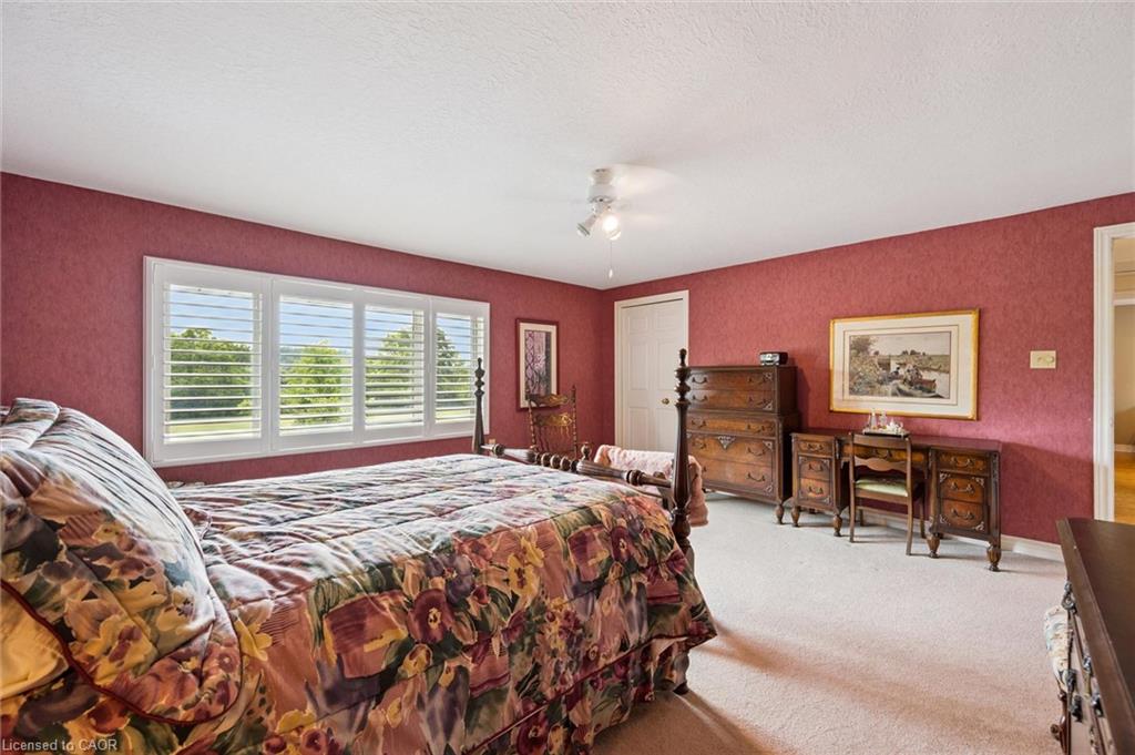 775 Riverside Drive N Property Photo 23