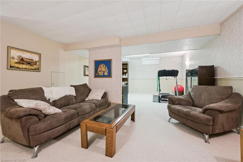 775 Riverside Drive N Property Photo 33