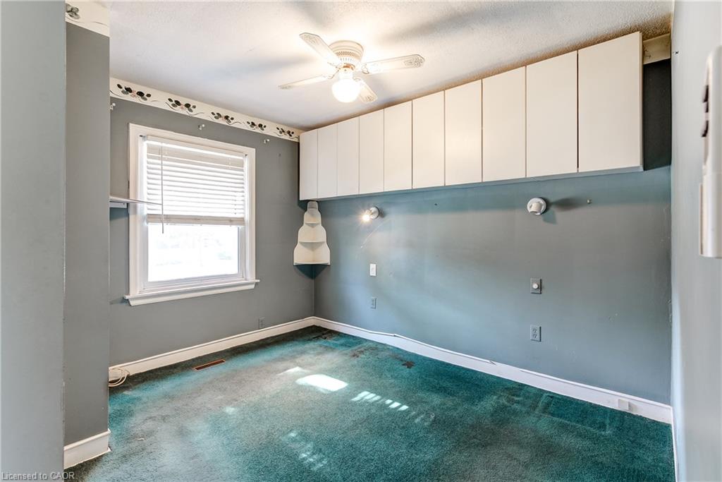 230 East 33rd Street Property Photo 19