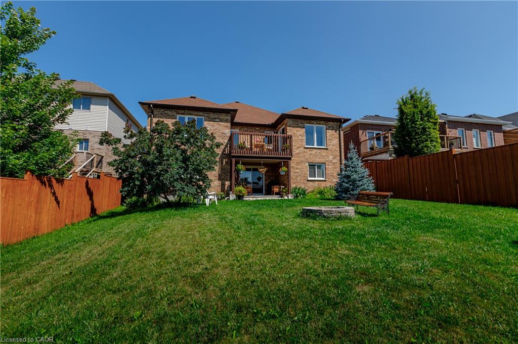 29 English Crescent Property Photo 39