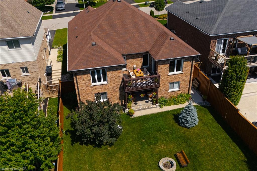 29 English Crescent Property Photo 45