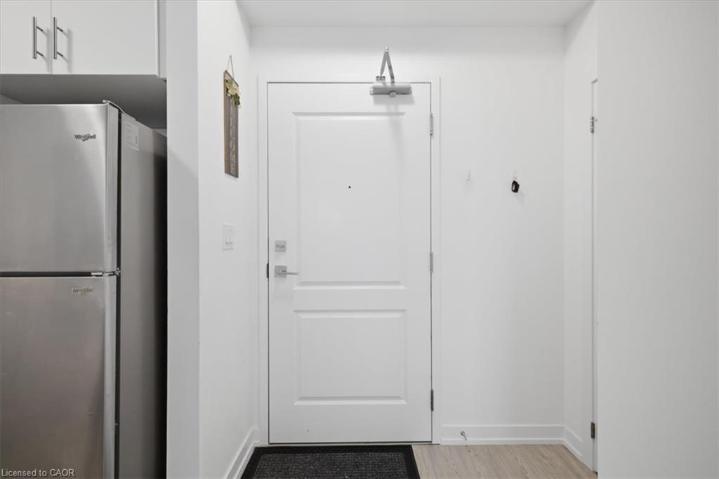 603-450 Dundas Street E Property Photo 4