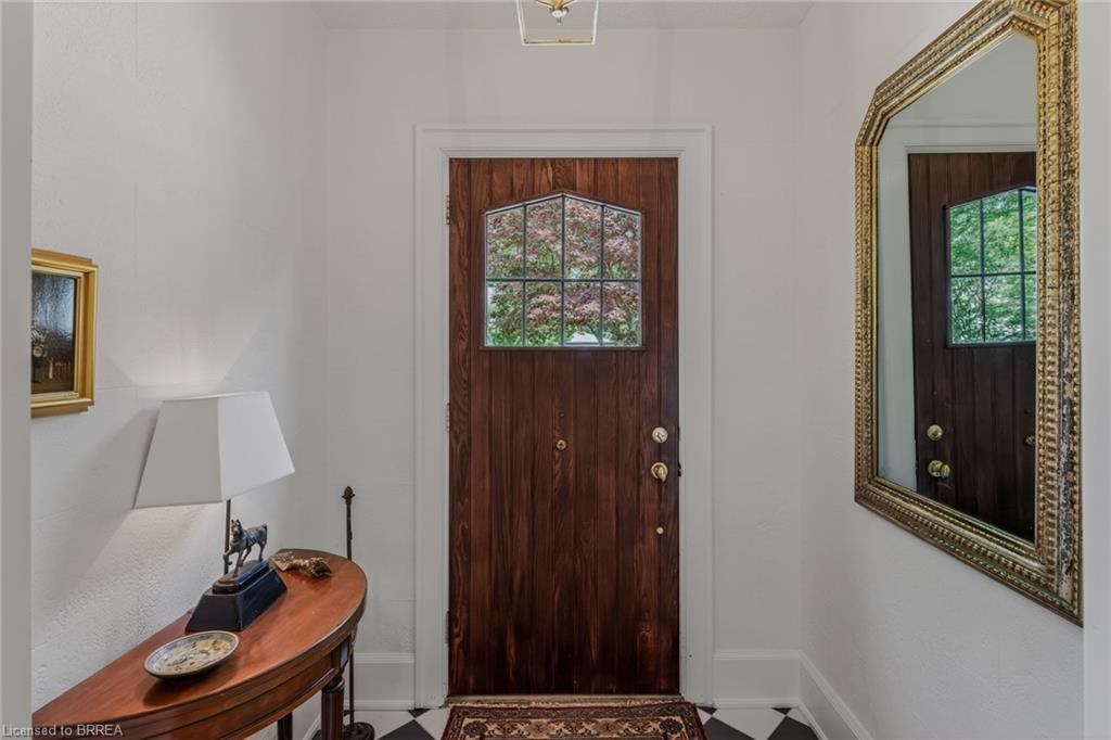19 Inwood Drive Property Photo 2