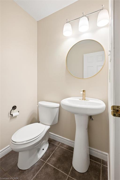 21 Porchlight Drive Property Photo 18