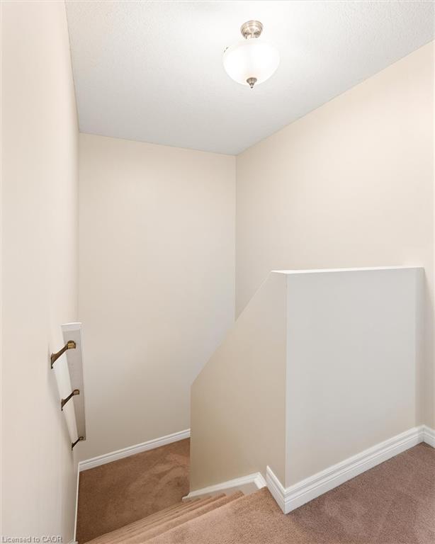 21 Porchlight Drive Property Photo 19