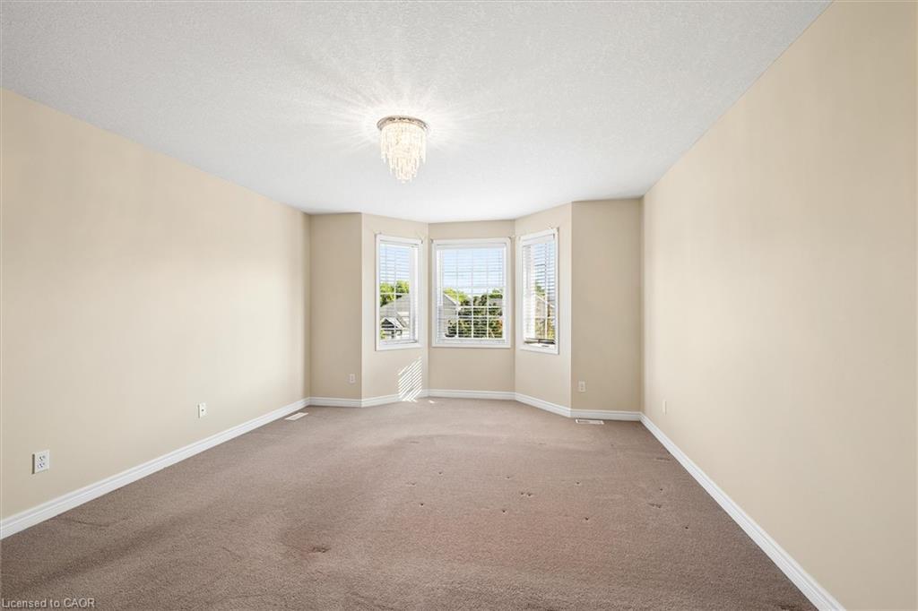 21 Porchlight Drive Property Photo 22