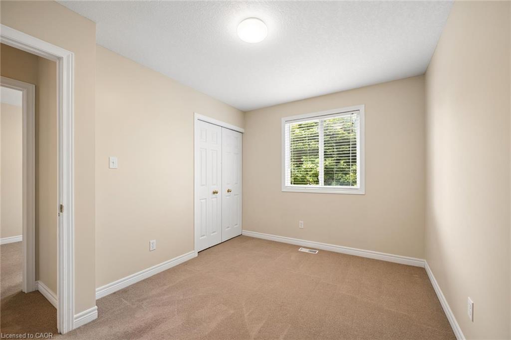 21 Porchlight Drive Property Photo 29