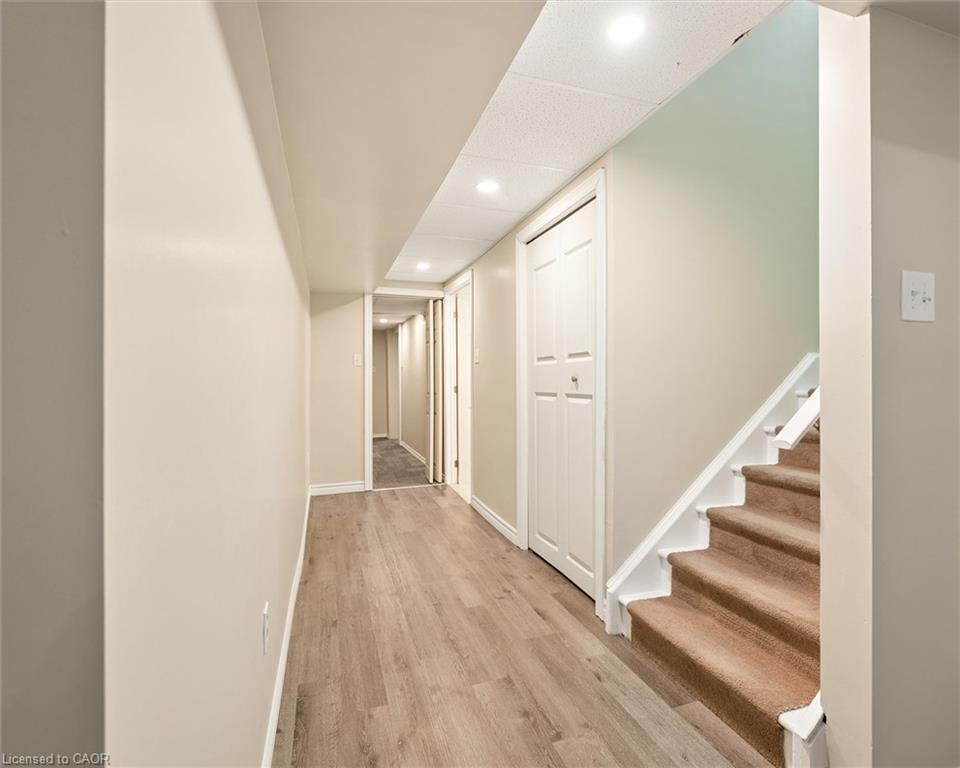 21 Porchlight Drive Property Photo 31