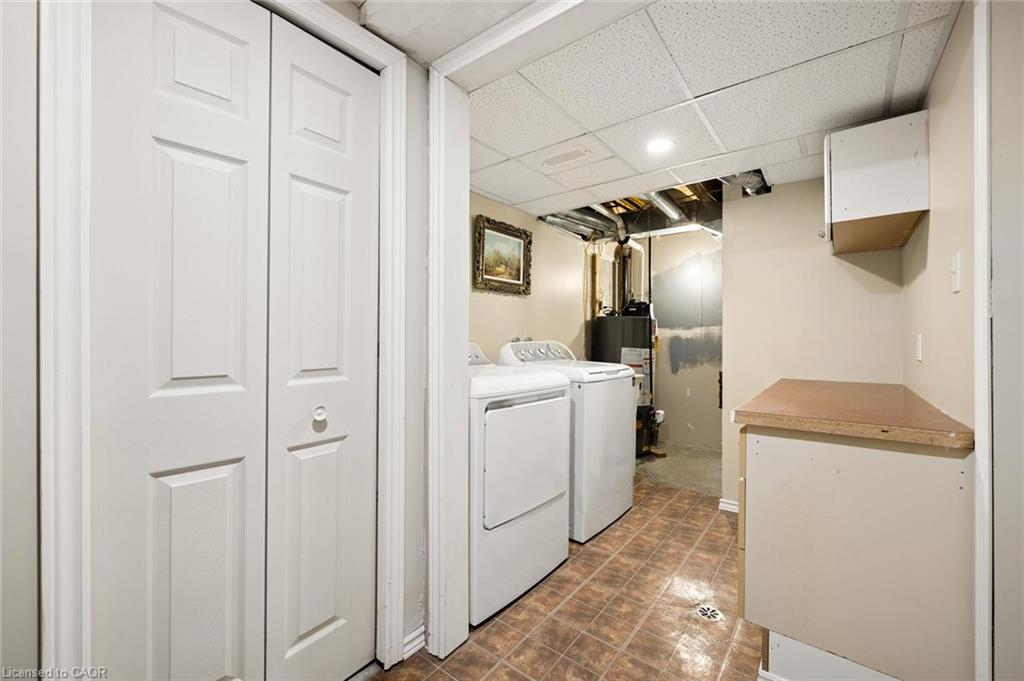 21 Porchlight Drive Property Photo 39
