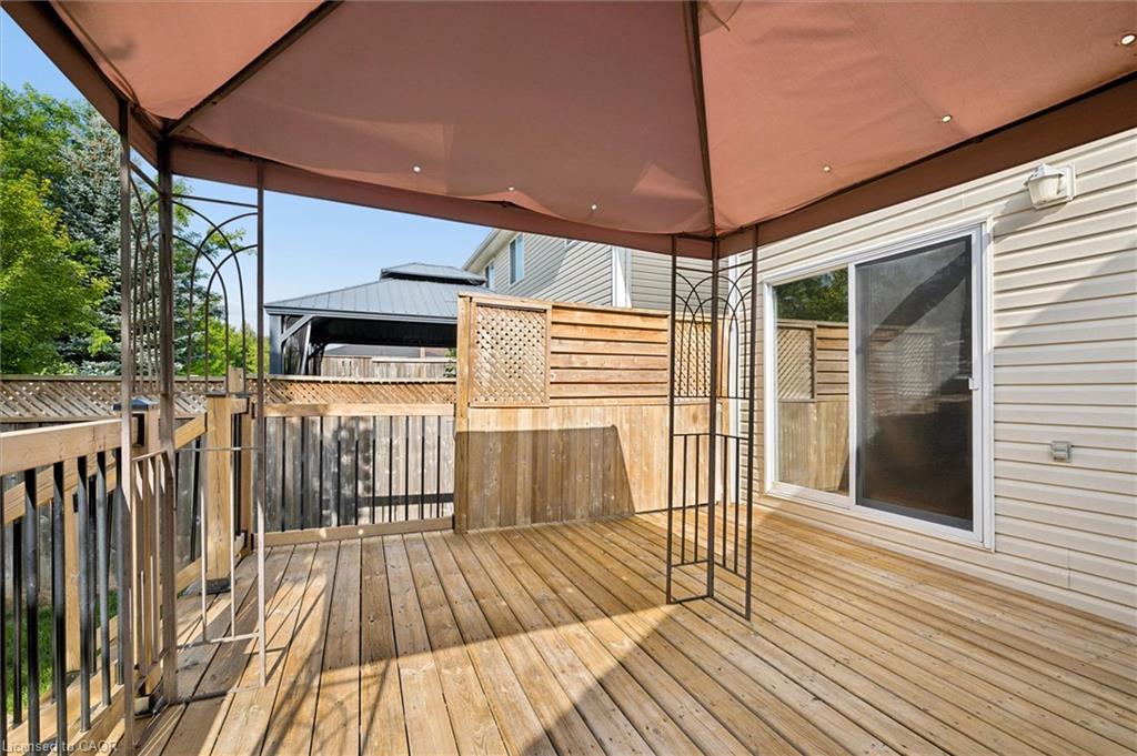 21 Porchlight Drive Property Photo 41