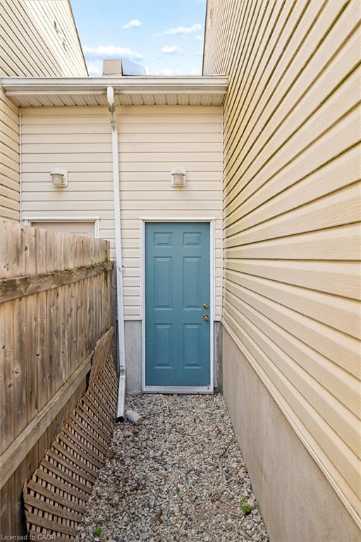 21 Porchlight Drive Property Photo 45