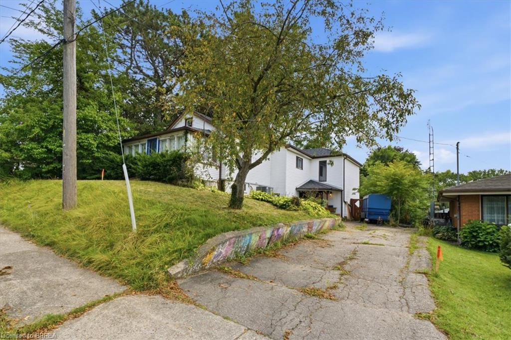 367 Nelson Street Property Photo 2