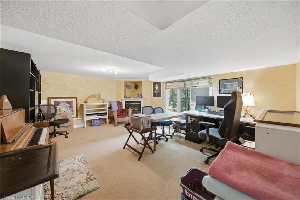 367 Nelson Street Property Photo 6