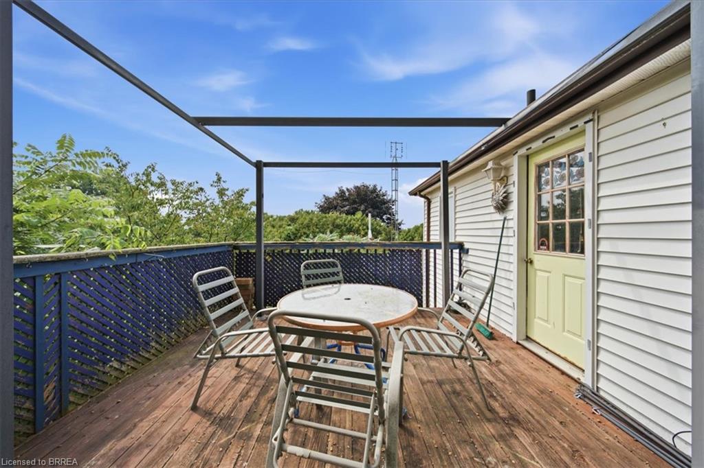 367 Nelson Street Property Photo 10