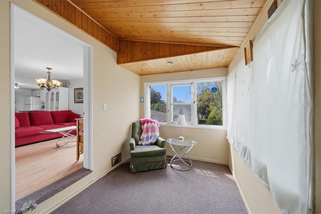 367 Nelson Street Property Photo 16