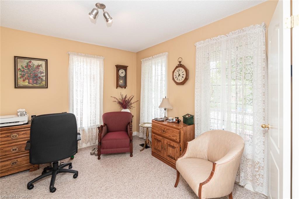 80 Vinifera Drive Property Photo 15