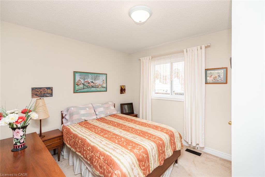 80 Vinifera Drive Property Photo 16