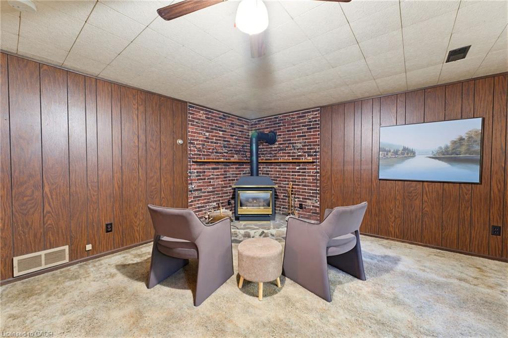 665 Richmond Avenue N Property Photo 21