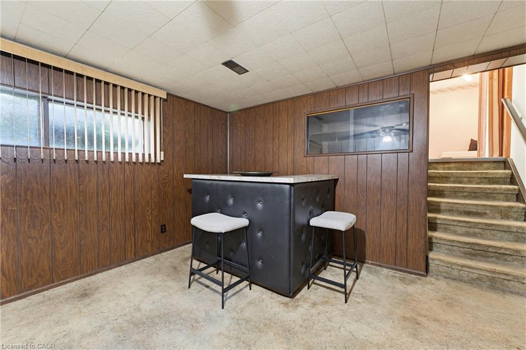 665 Richmond Avenue N Property Photo 23
