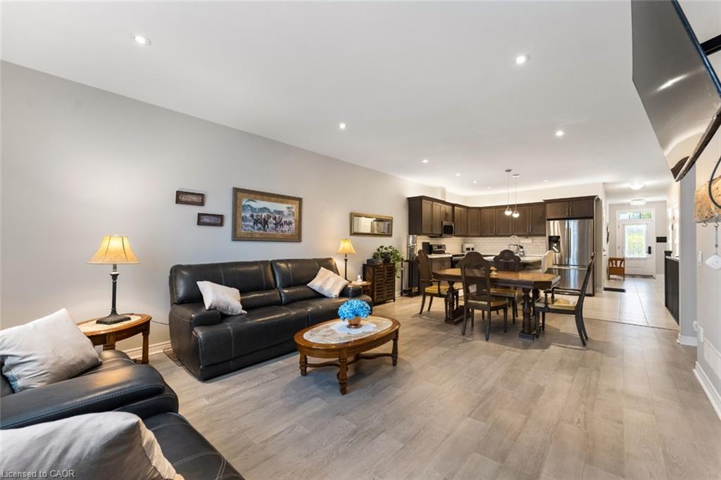 60 Andrew Lane Property Photo 17