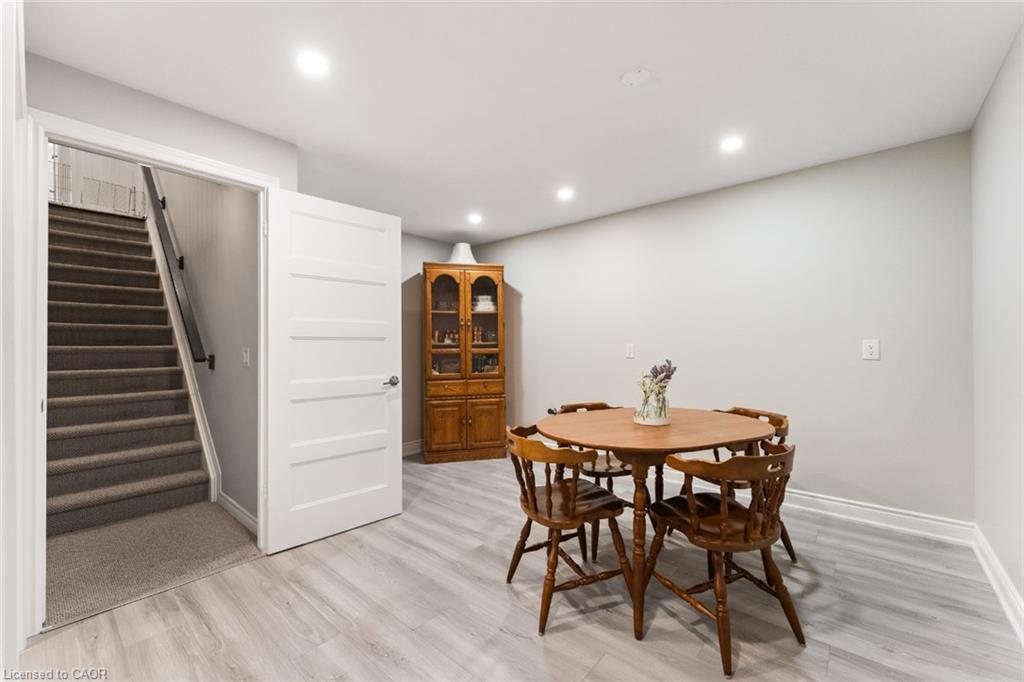60 Andrew Lane Property Photo 25