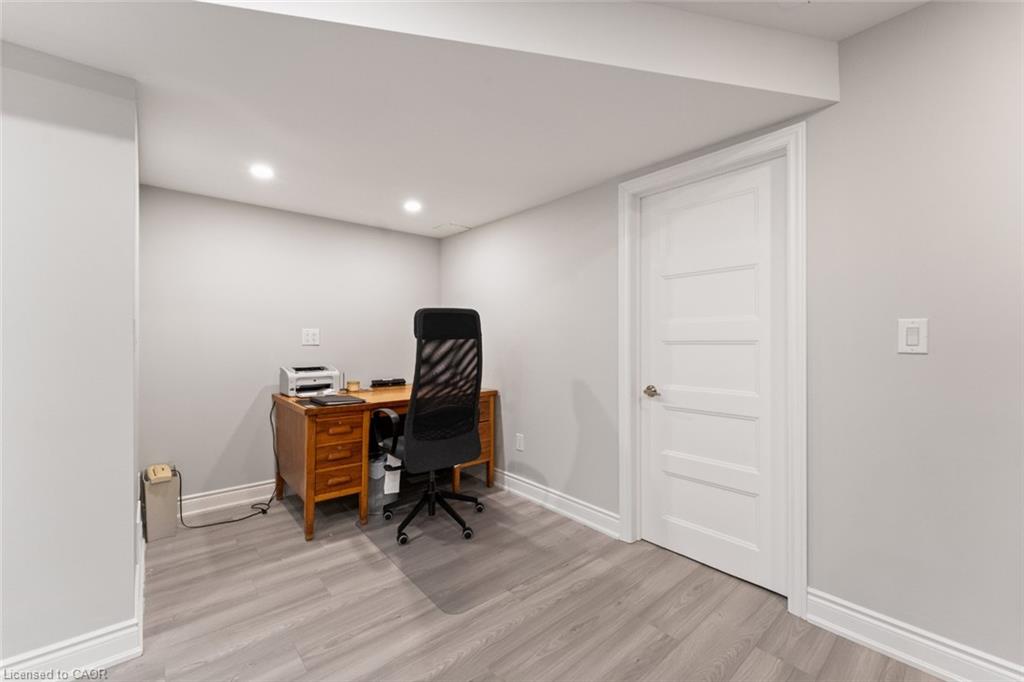 60 Andrew Lane Property Photo 34