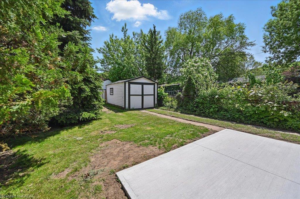 189 Edgemont Street S Property Photo 19